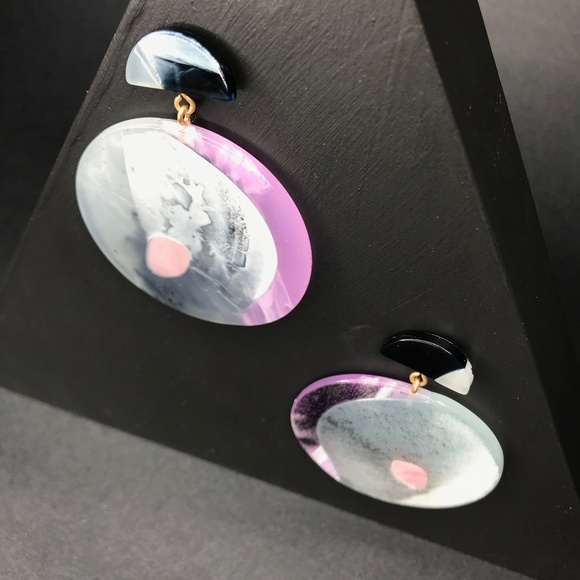 🆑 Purple and Black Round Drop Earrings - Picture 5 of 8